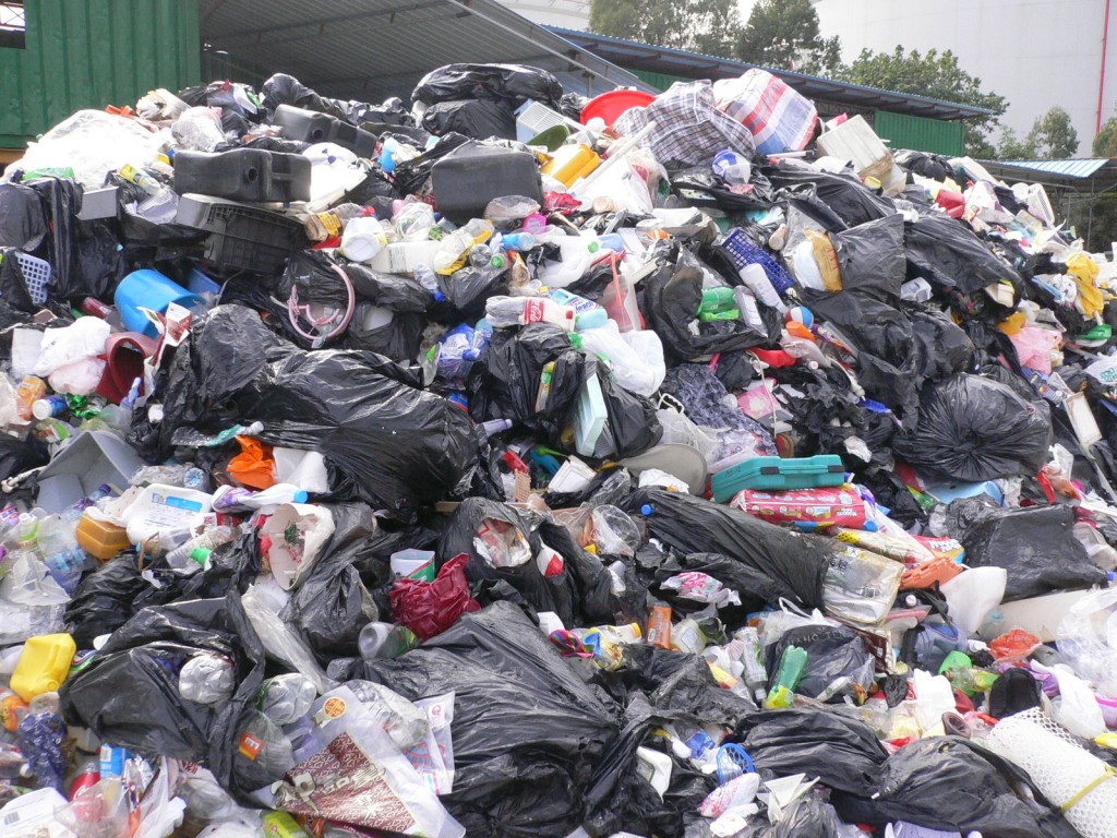 Piles-of-Plastic-1024x768.jpg