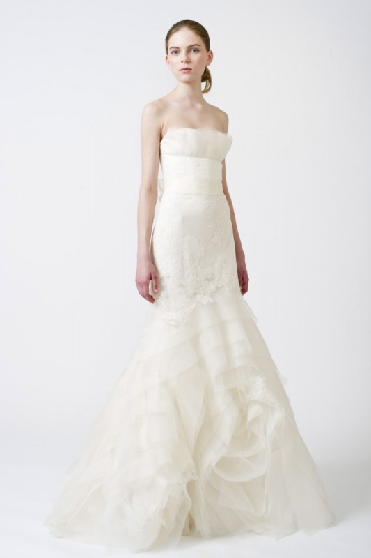 Vera_Wang_Wedding_Dress_1.jpg