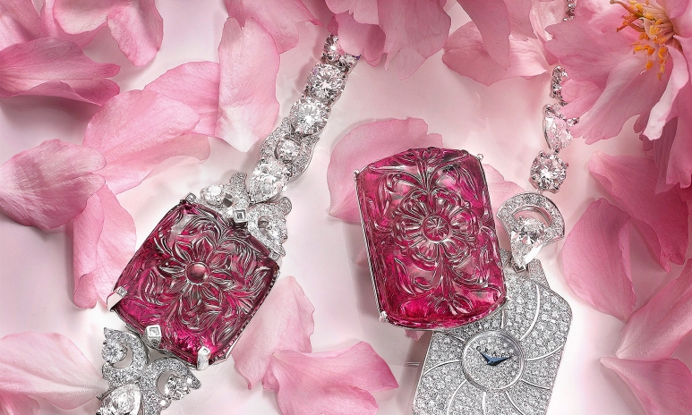 GRAFF-diamond-secret-watch-set-with-a-carved-tourmaline,-total-diamonds-13.31-carats,-total-tourmaline-33.37-carats.jpg