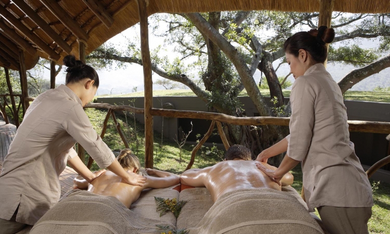 Couples Massage.jpg