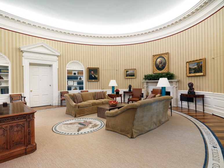 From Obama To Clinton, See How 3 Presidents Decorated The Oval Office ...