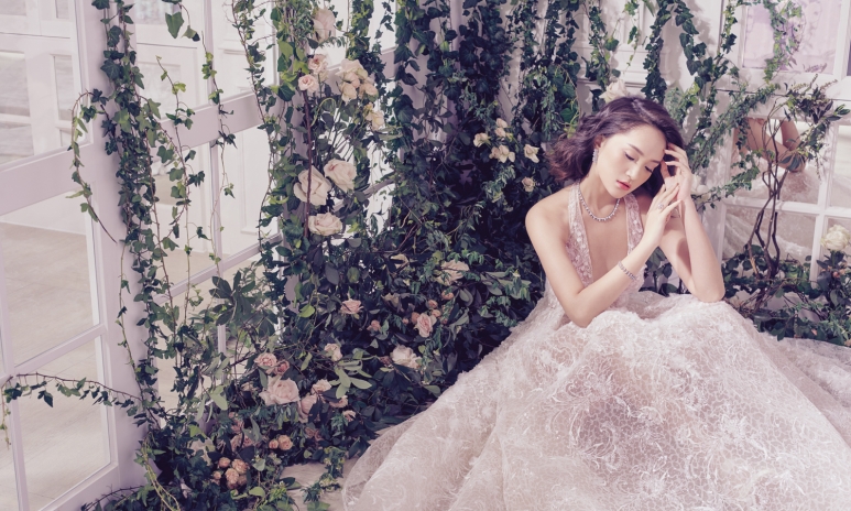 20170309_Tatler_weddingCover_-894_rt.jpg