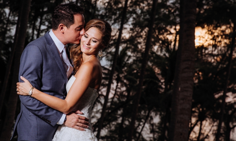 Tina and Matt - For Print-1495.jpg