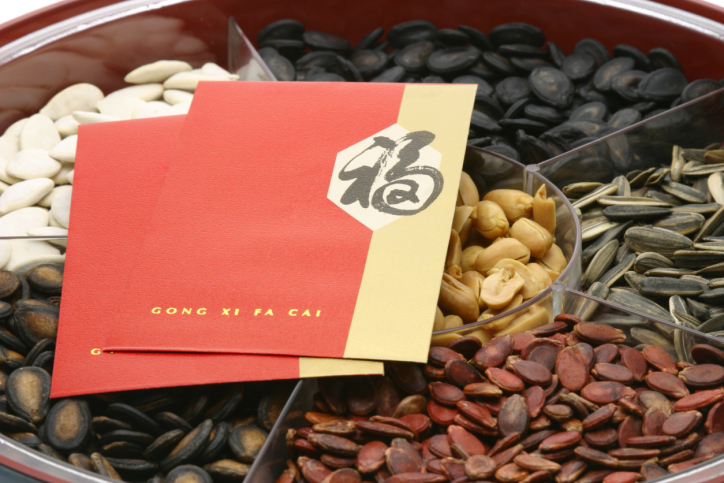 Your Guide To Red Envelope (Lai See) Etiquette - The HK HUB