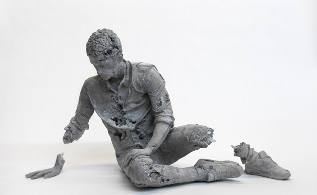 Daniel Arsham's 'Fictional Archeology' at Galerie Perrotin Daniel Arsham's 'Fictional Archeology' at Galerie Perrotin
