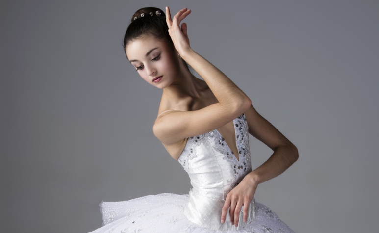 2- Ballerina1.jpg -